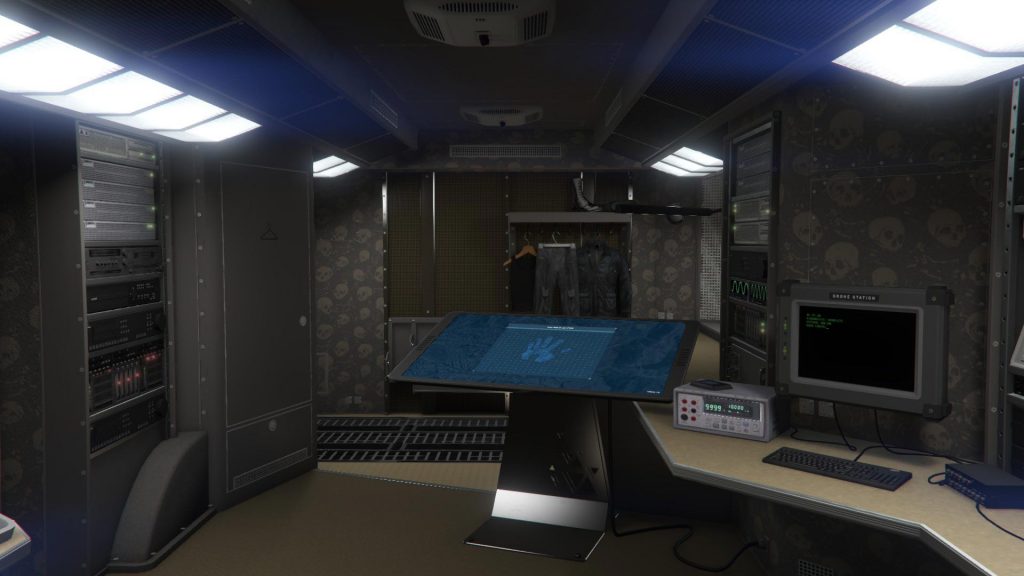 gta online terrorbyte iç mekan